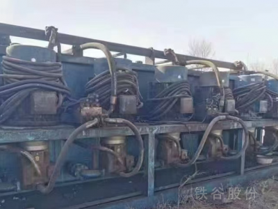 20年1000噸大隆凱打包機帶油出售圖2