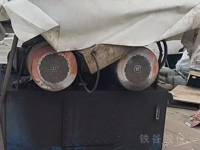 300噸立式打包機，1.5*80，兩臺24電機，帶油低價出售圖3