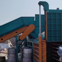 二手160或200噸的廢紙打包機(jī)